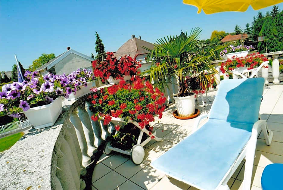 Steinhaus Bed & Breakfast