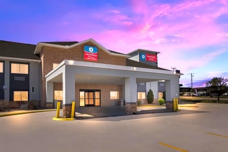 SureStay Plus Hotel by Best Western Topeka Northwest