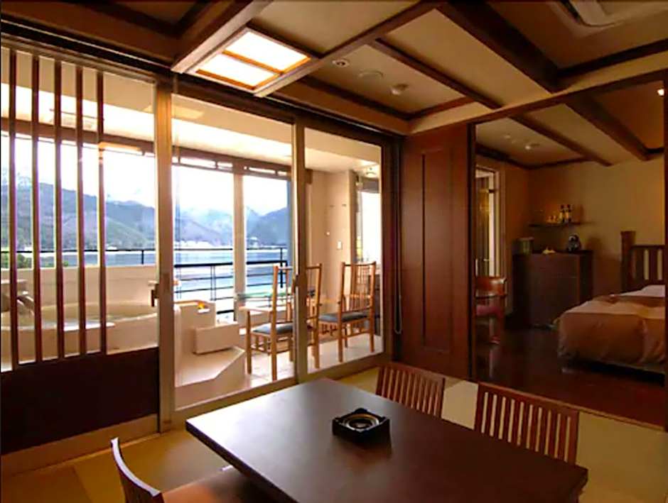 Lakeland Hotel Mizunosato