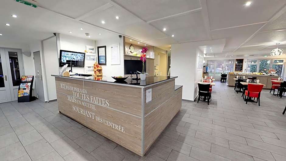 Hotel Campanile Chantilly Sud - Luzarches