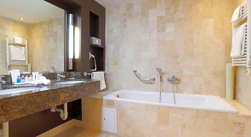 Radisson Hotel Astana