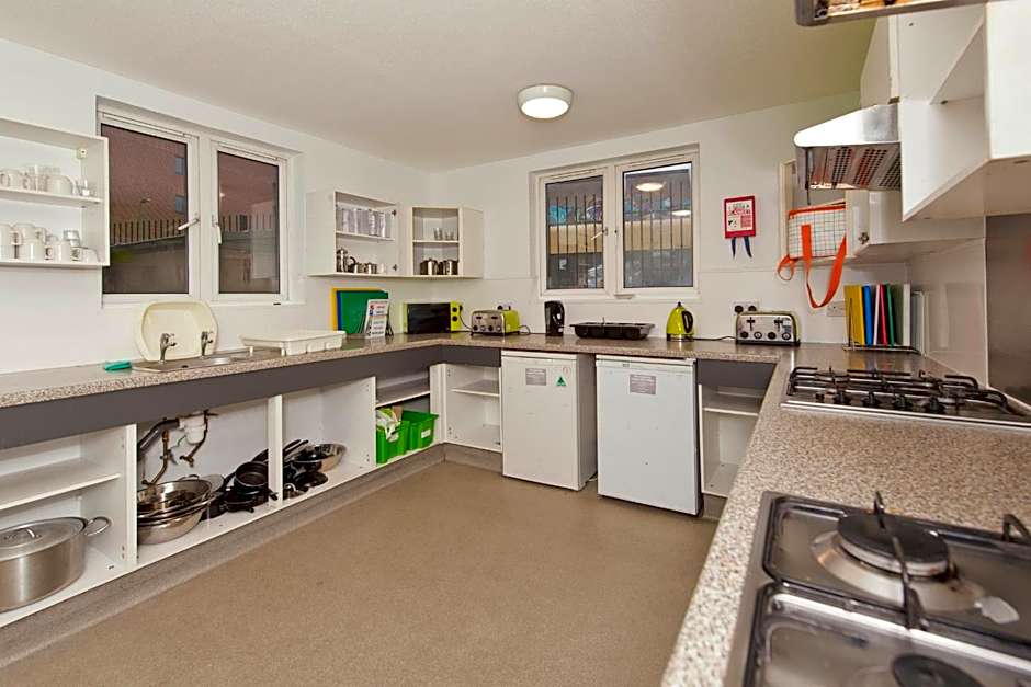 YHA Liverpool Albert Dock