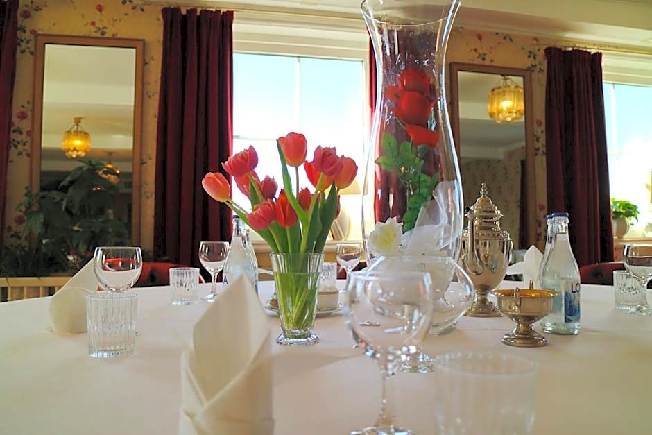 Vänerport Lakefront Hotell