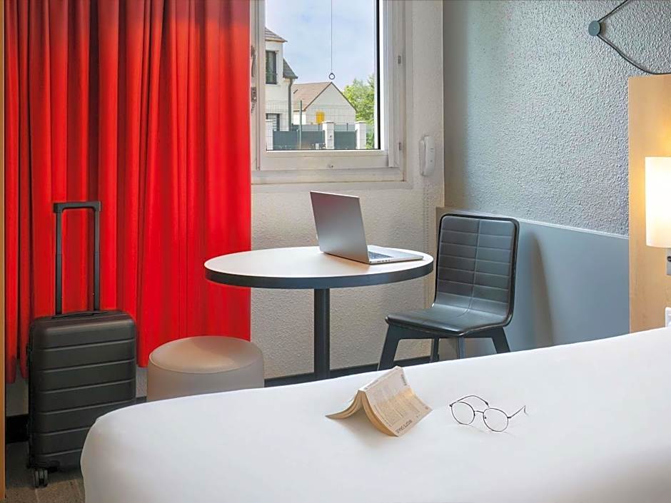 ibis Cergy-Pontoise Le Port