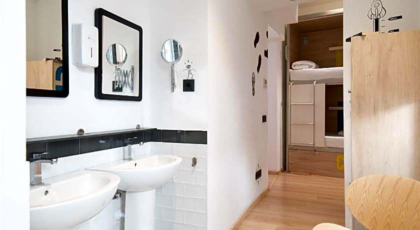 For You Hostel Sevilla