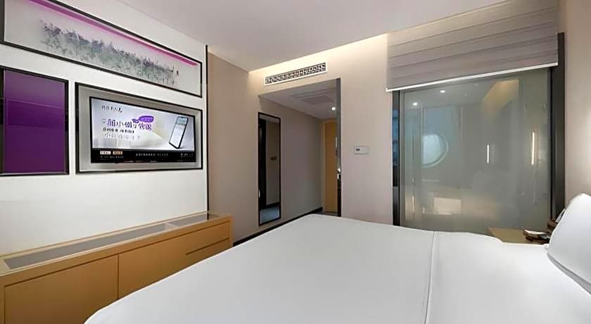 Lavande Hotel Guangzhou Shangxiajiu Pedestrian Street Hualin Temple Metro Station