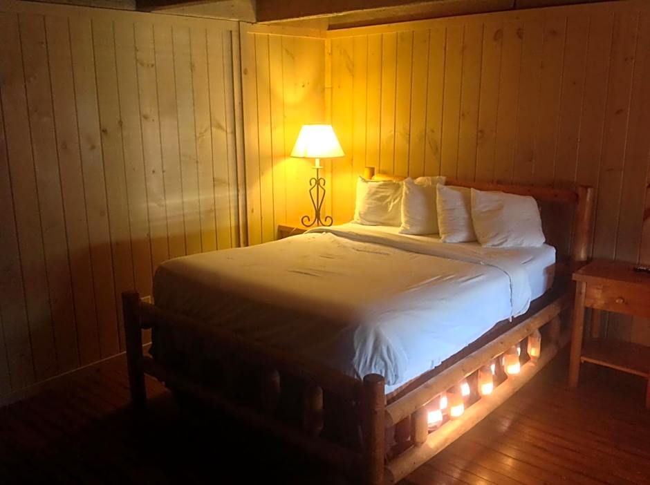 The Smoke House Lodge and Cabins
