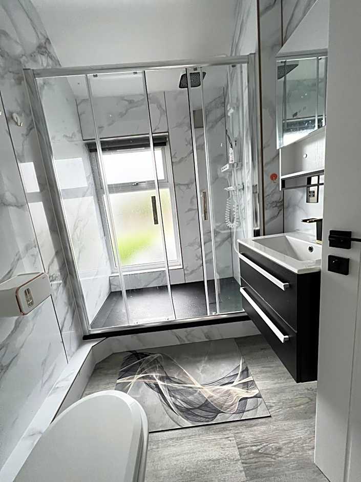 The Modern Space - New Renovation!