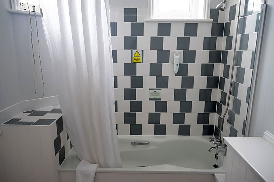 Rising Sun Hotel by Greene King Inns