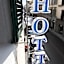 Hotel St. James