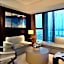 Howard Johnson IFC Plaza Ningbo Hotel
