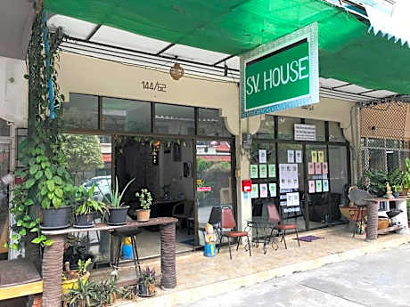 SV. HOUSE