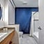 Holiday Inn Express & Suites Platteville By IHG