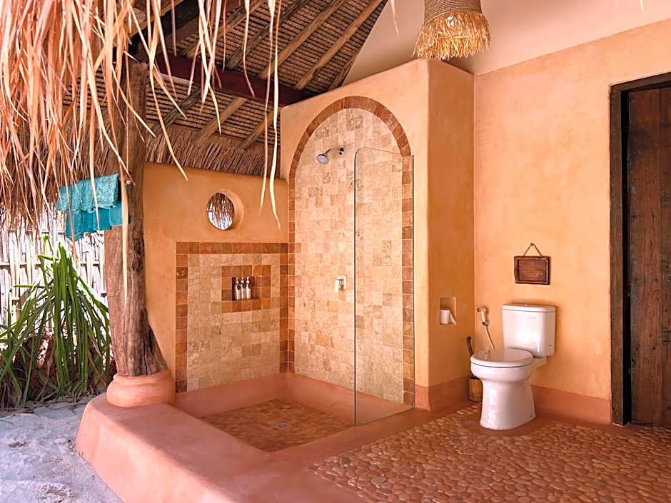 Gili Asahan Eco Lodge & Restaurant