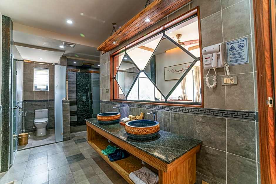 The Bamboo Leaf Yangshuo