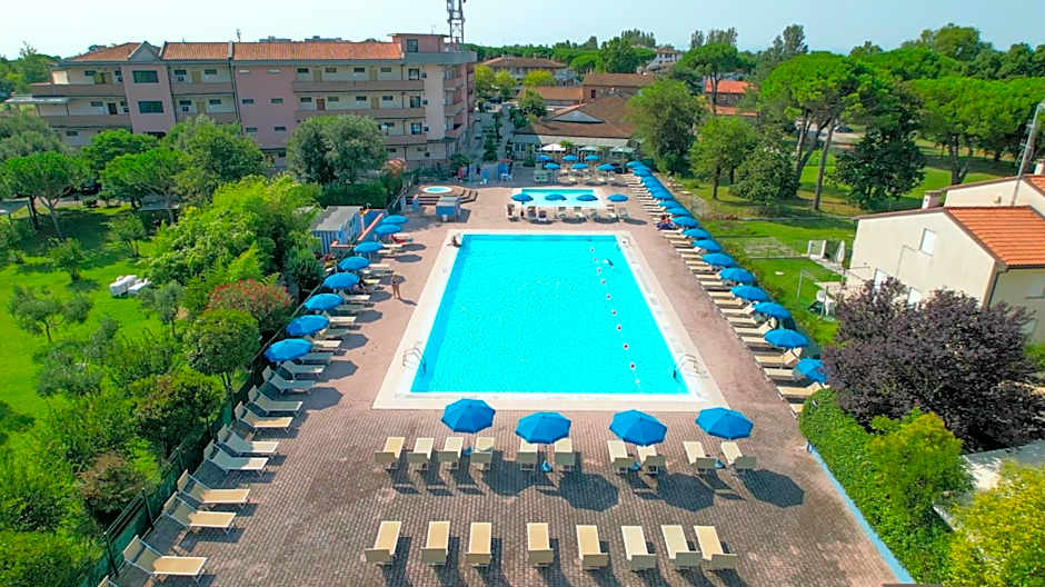 Aparthotel Costa Paradiso