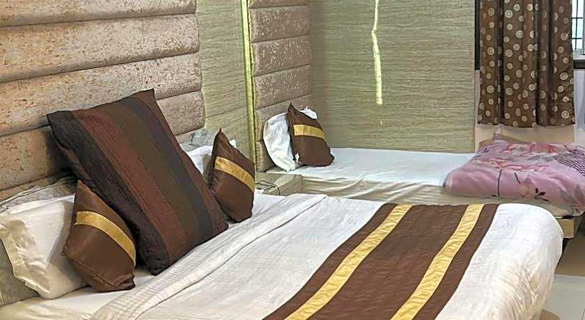 Hotel Cj International