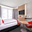 Holiday Inn Express Berlin - Alexanderplatz By IHG