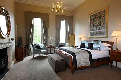 Mansion House Suite