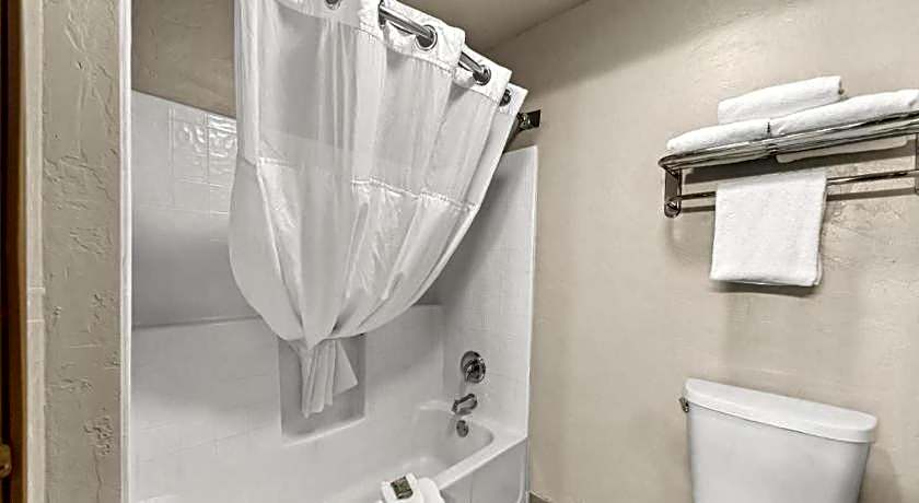 Best Western Inn At The Rogue