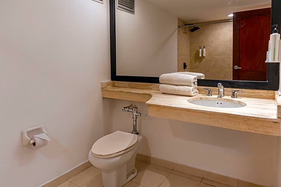 Hotel Faranda Express Puerta Del Sol Barranquilla, A Member of Radisson Individuals