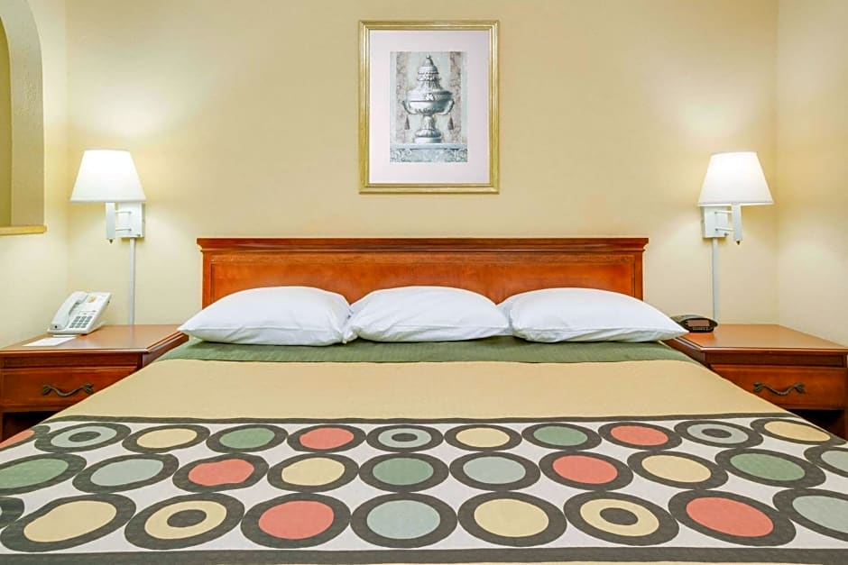 Super 8 by Wyndham Diberville Biloxi Area