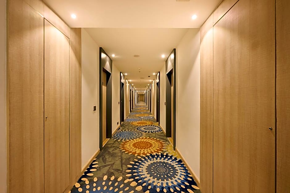 Delite Sarovar Portico Faridabad