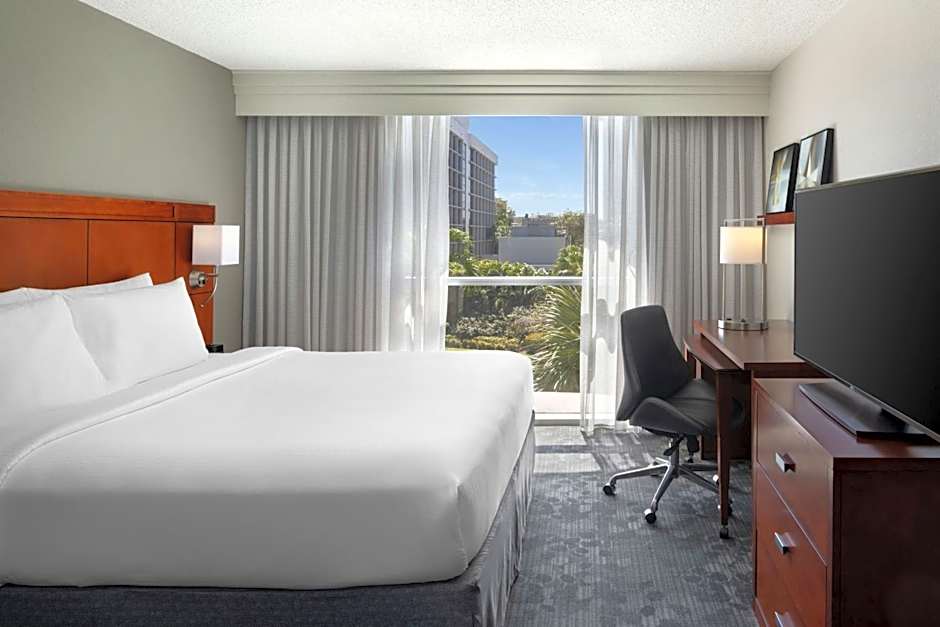 Courtyard by Marriott Miami Airport