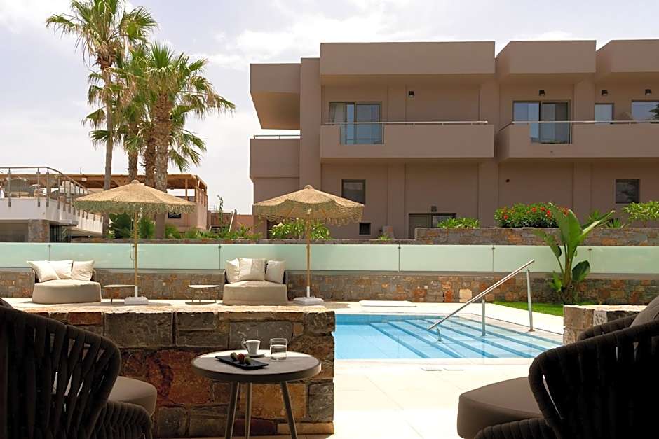 High Beach White - Adults Only