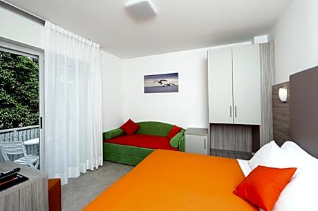 Comfort Triple Room