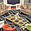 Super 8 by Wyndham Staunton
