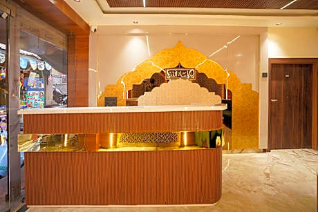 Hotel Al Aziz Palace