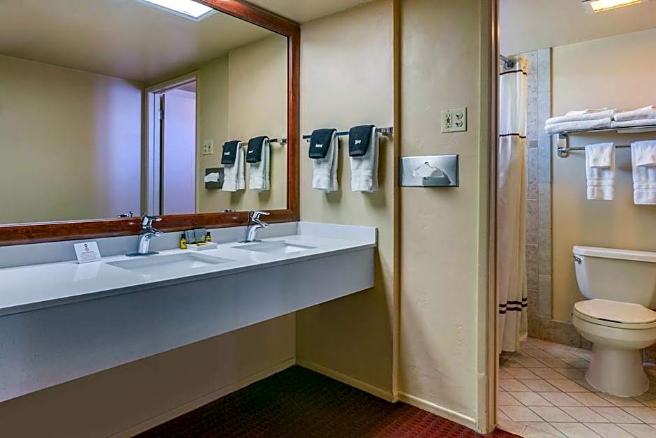Best Western Plus King's Inn And Suites