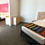 Esatitude Hotel