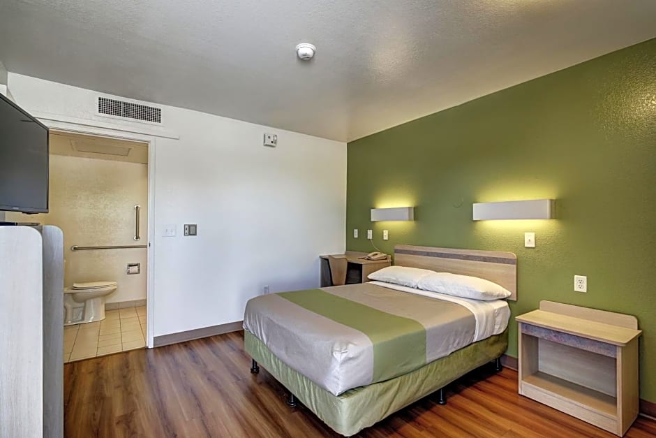 Econo Lodge Midvale