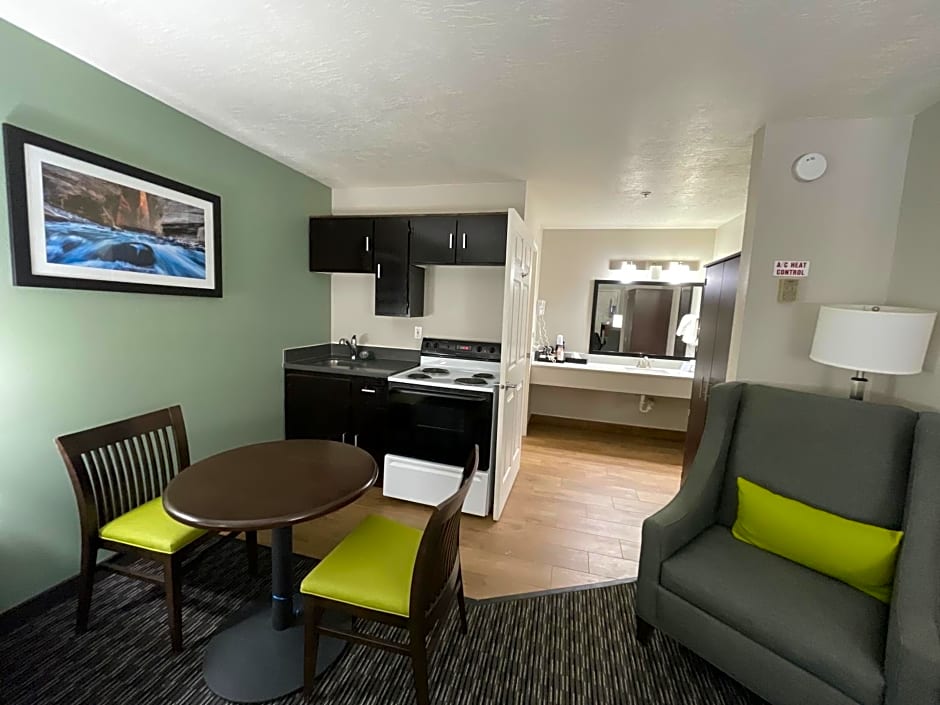Wingate by Wyndham Cedar City