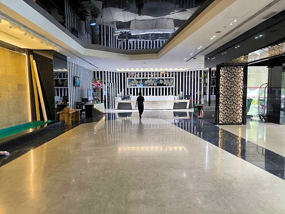 Meritz Hotel
