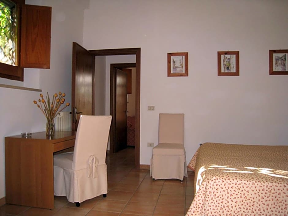 Rugiada Rooms