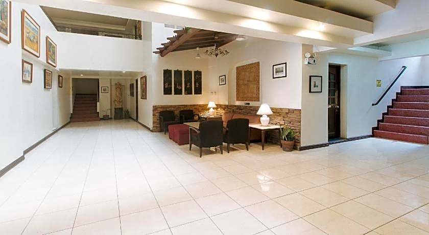 El Rico Suite Makati by RedDoorz