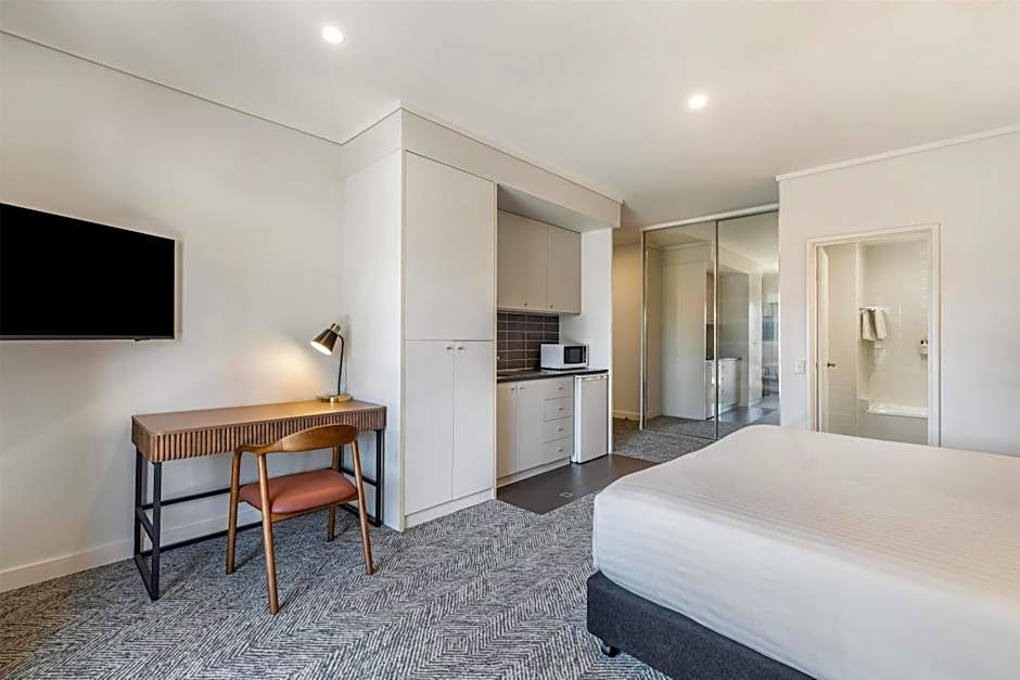 Adina Apartment Hotel Perth Barrack Plaza