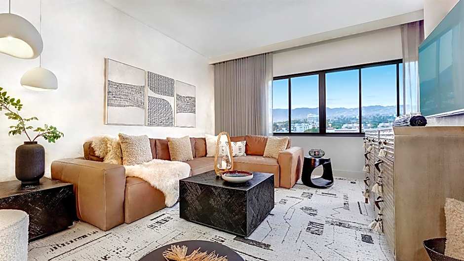 Huntley Santa Monica Beach