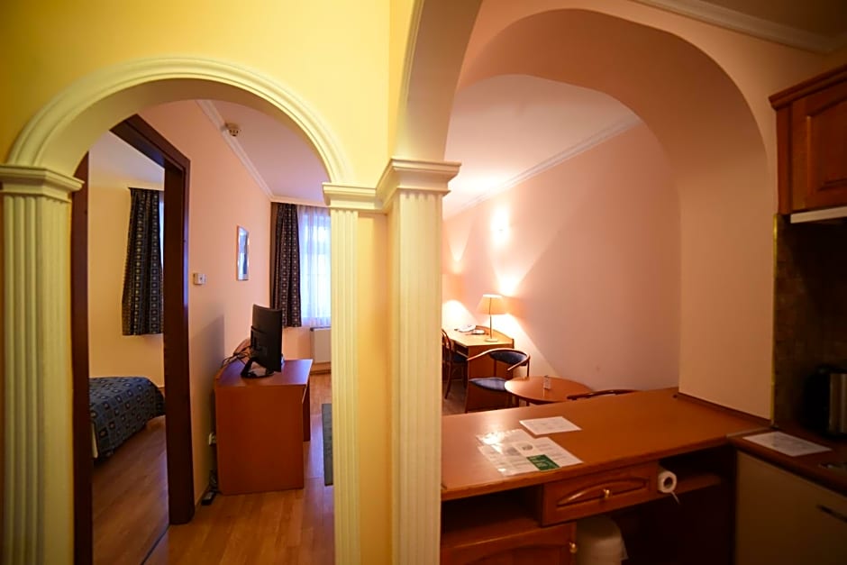 Hotel Pannonia