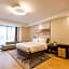 Howard Johnson by Wyndham Life ZhuoYuan Ningbo