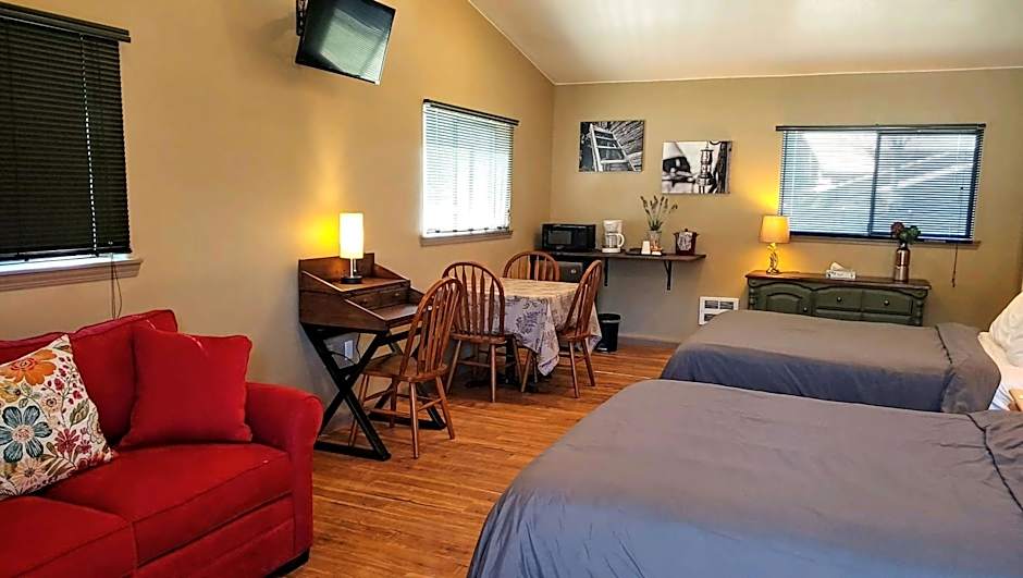 Dodge Peak Lodge
