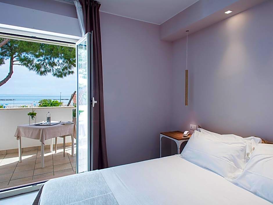 Manè Boutique Hotel