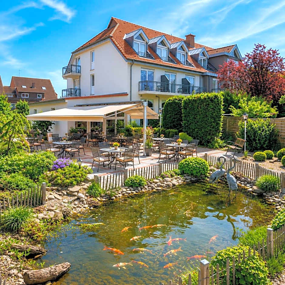 Kurhotel Grüttner mit eigenem Sole Thermal Schwimmbad 32 Grad und Saunalandschaft