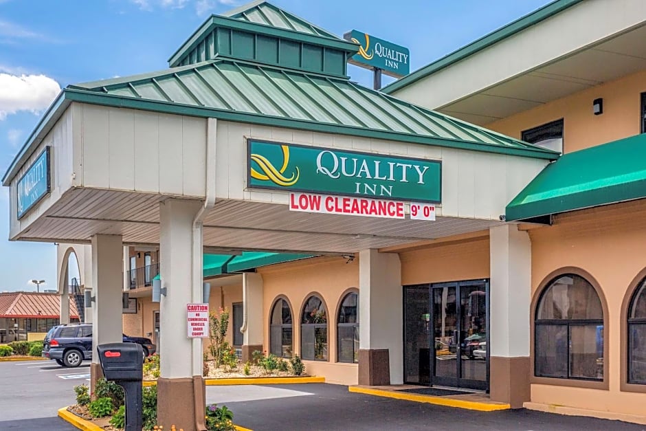 Quality Inn