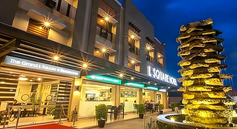 L Square Hotel