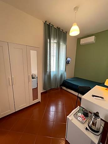Economy Single Room