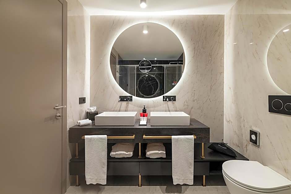 Duomo Hotel & Apartments